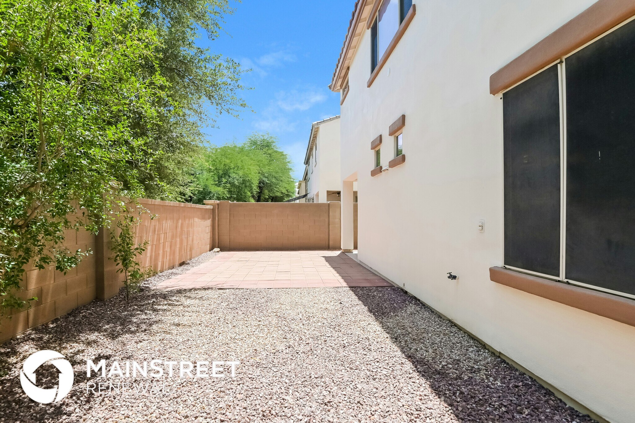 Building Photo - 14797 S Camino Tierra Del Rio