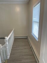 Building Photo - 30 Pekin St