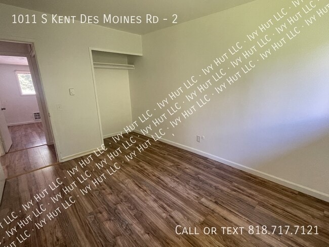 Building Photo - 1011 Kent Des Moines Rd
