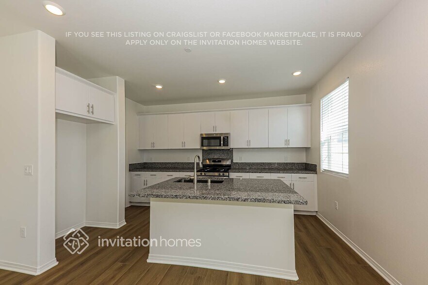 Building Photo - 2451 Gunner Ridge Way