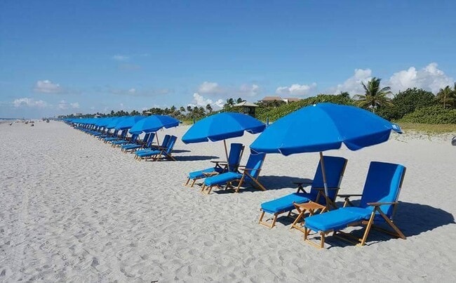 Building Photo - 797 NW 32nd Ave