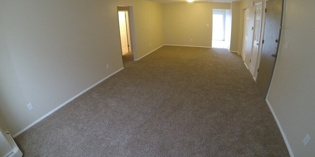 Living Room - 367 Shields Rd