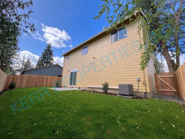 Building Photo - 13118 SE 21st Ave