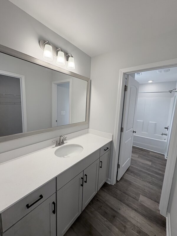 Building Photo - 153 Brockway Dr