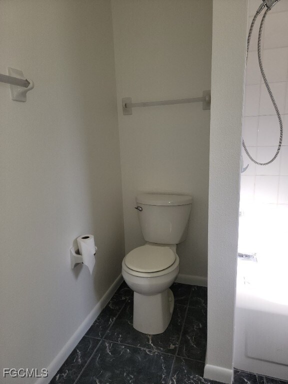 Building Photo - 2505 6th St W