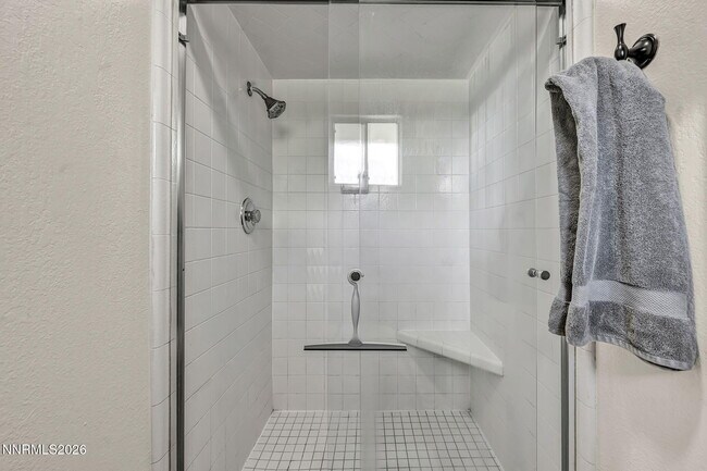 Building Photo - 1490 Foster Dr