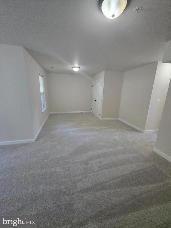 Building Photo - 48390 Sunburst Dr
