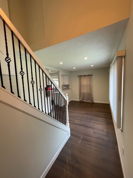 Building Photo - 8536 Stephens Rd