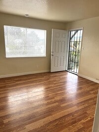 Building Photo - 7551 Rosanna St