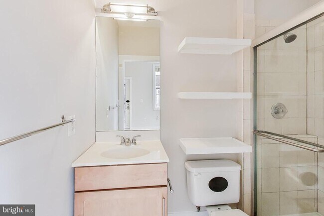 Building Photo - 500 M St NW