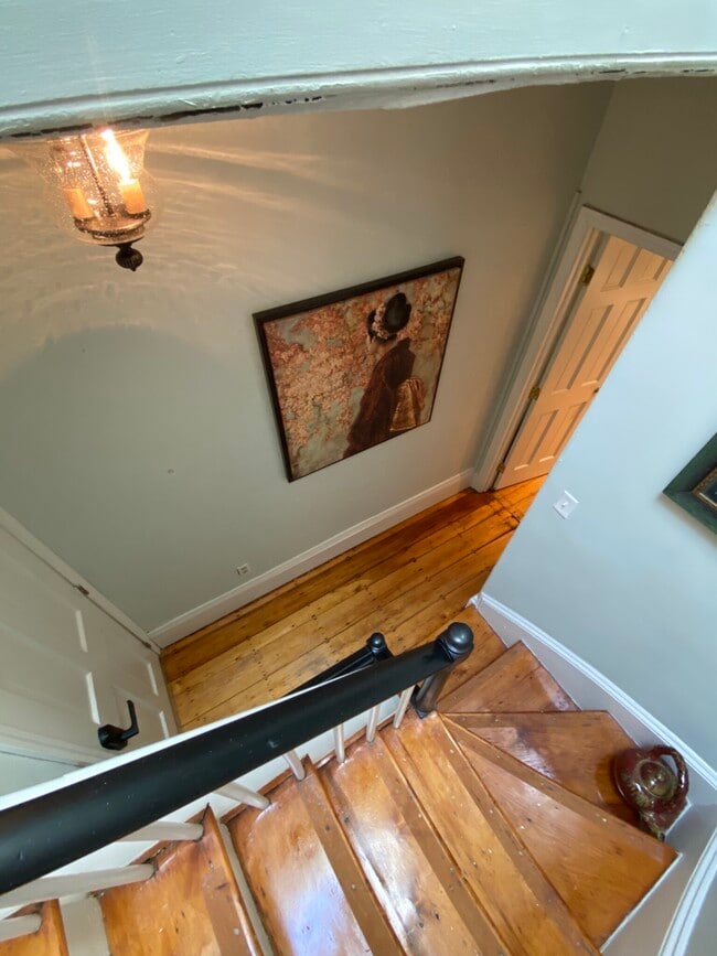 Building Photo - 52 E Springfield St