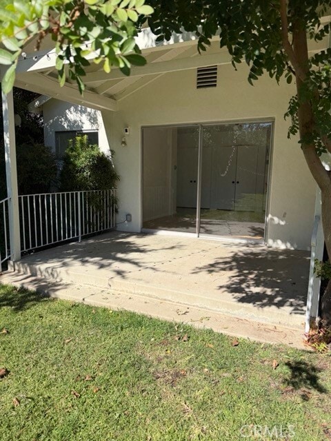 Building Photo - 15440 Dickens St