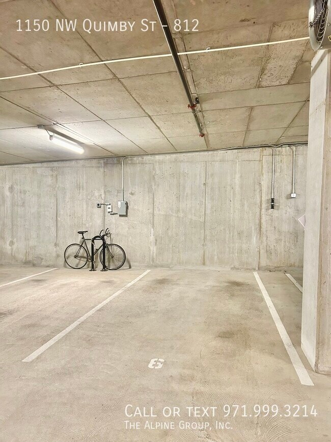 Building Photo - 1150 NW Quimby St