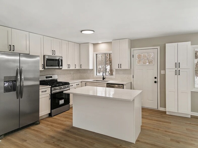 Building Photo - 574 Cochise Pl