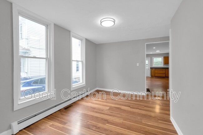 Building Photo - 343 Bryant St