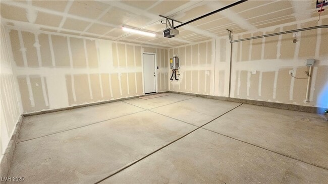 Building Photo - 6071 Swift Lariat St