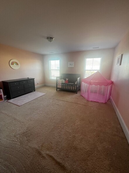 Building Photo - 1729 Edenburg Way