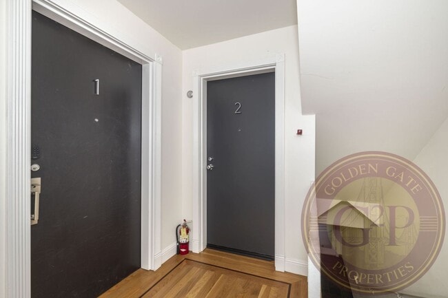 Building Photo - Noe Valley - 4 BR, 3 BA Condo 2,326 Sq. Ft. - 3D Virtual Tour, Roof Deck, Parking and Storage