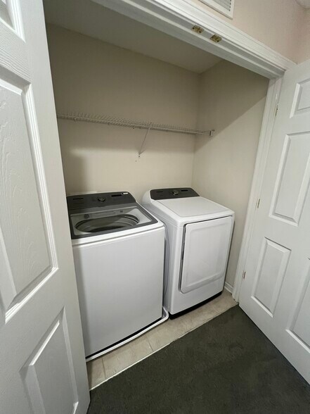 Full Size Washer and Dryer - 5906 Brice Ct