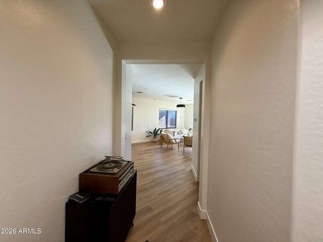 Building Photo - 1839 W Owens Way