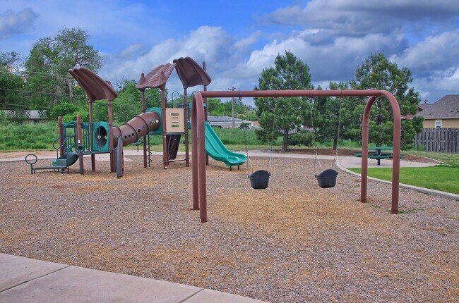 Building Photo - 2146 Creekridge Point