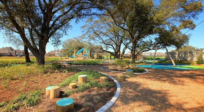 Building Photo - 4540 Mesquite Terrace Dr