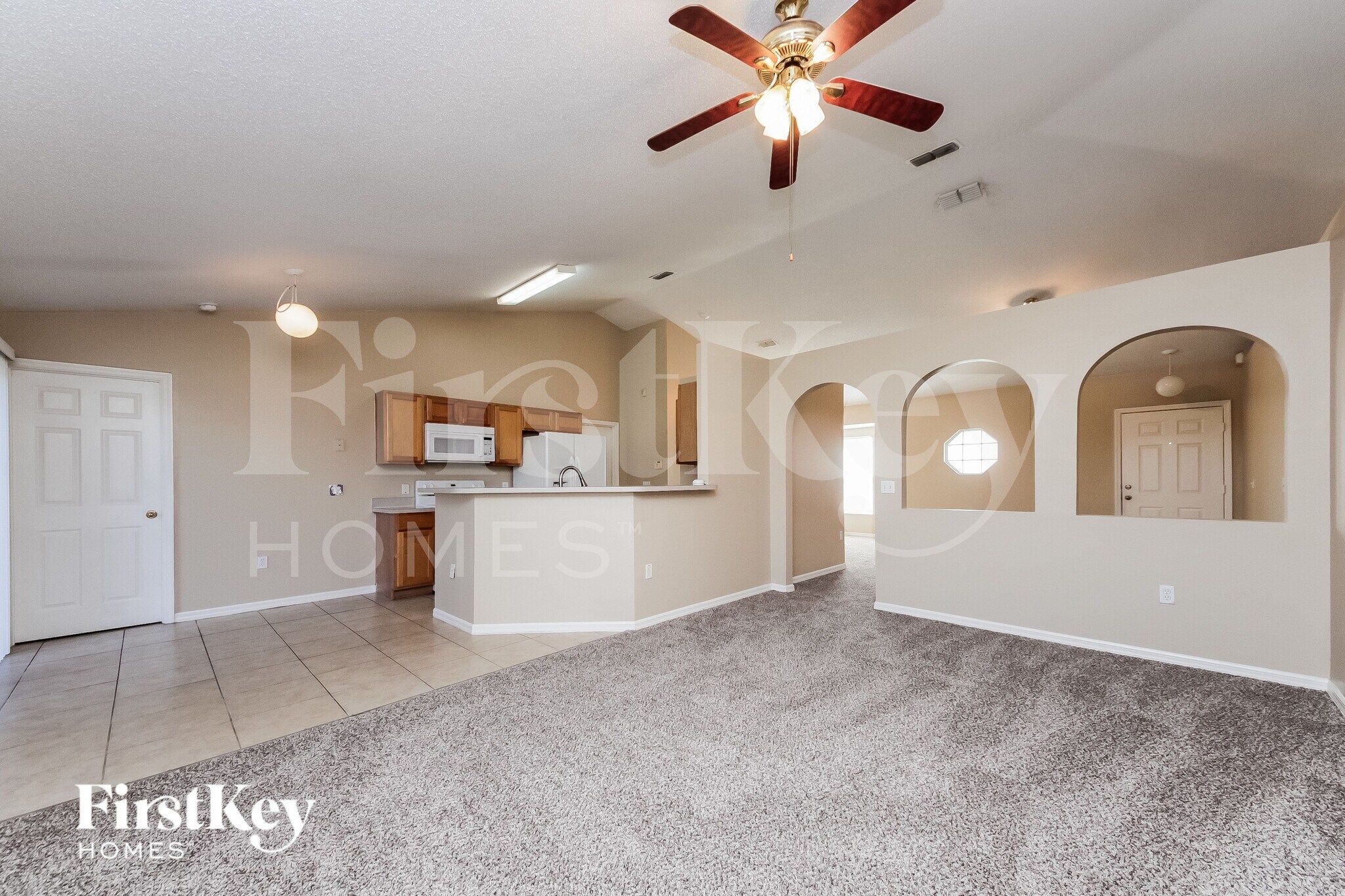 Building Photo - 917 Delano Ct