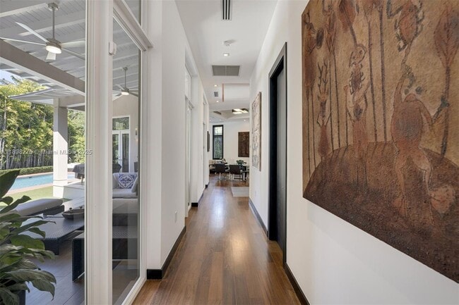 Building Photo - 765 Allendale Rd