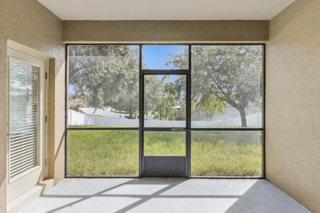 Building Photo - 5832 Tarleton Way