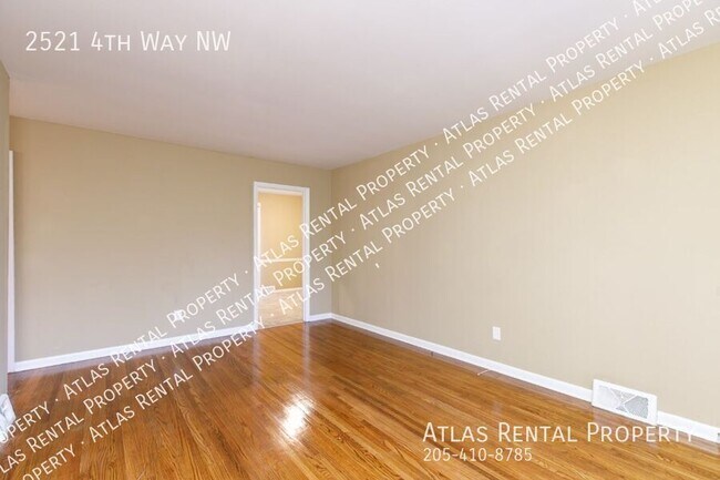 Building Photo - 2521 4th Way NW