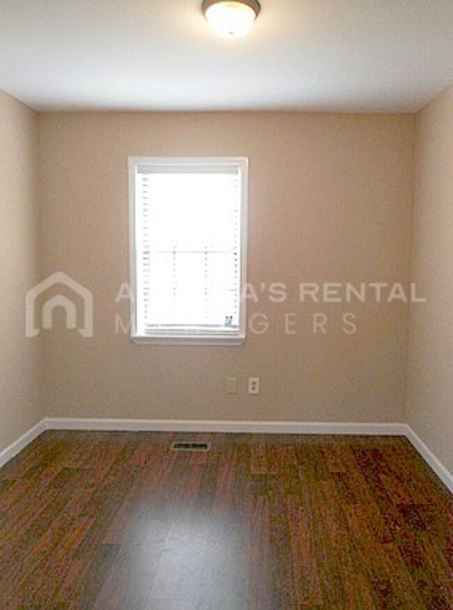 Building Photo - Wonderful Town Home in Gardendale, AL... Available to View Now!!!