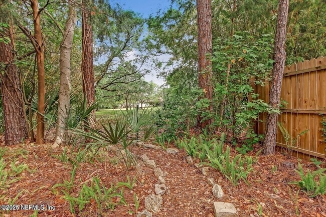 Building Photo - 1117 Cedar St