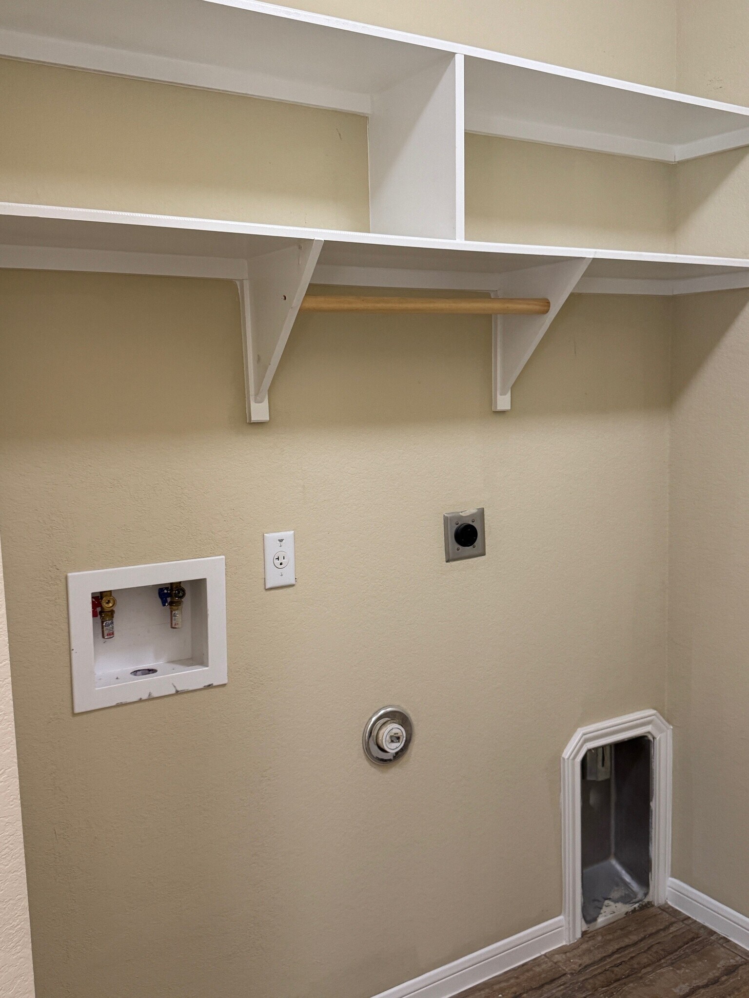 Building Photo - 1107 Rhodactis Dr