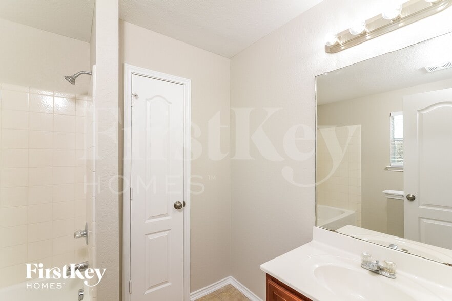 Building Photo - 4710 Adkins Trail