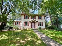 Building Photo - 130 Edwin Pl