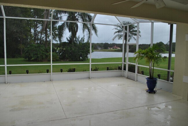 Building Photo - 128 Centennial Park Dr