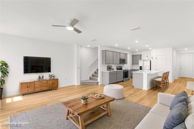 Building Photo - 27859 Solis Grande Dr