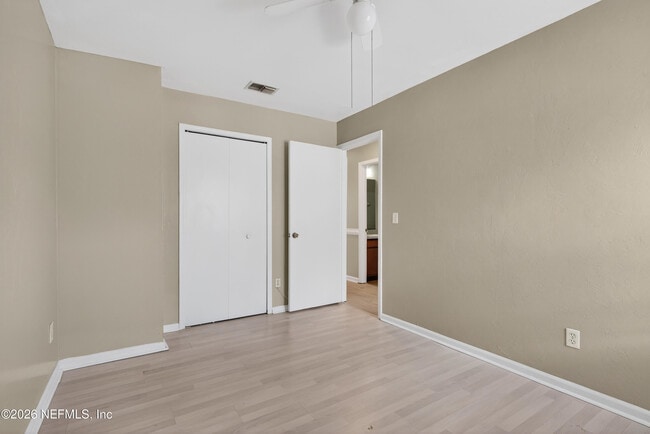 Building Photo - 8745 Buzz Ct