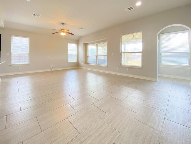 Building Photo - 414 Field Corn Ln