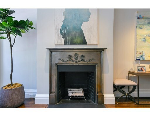 Building Photo - 61 Chestnut St