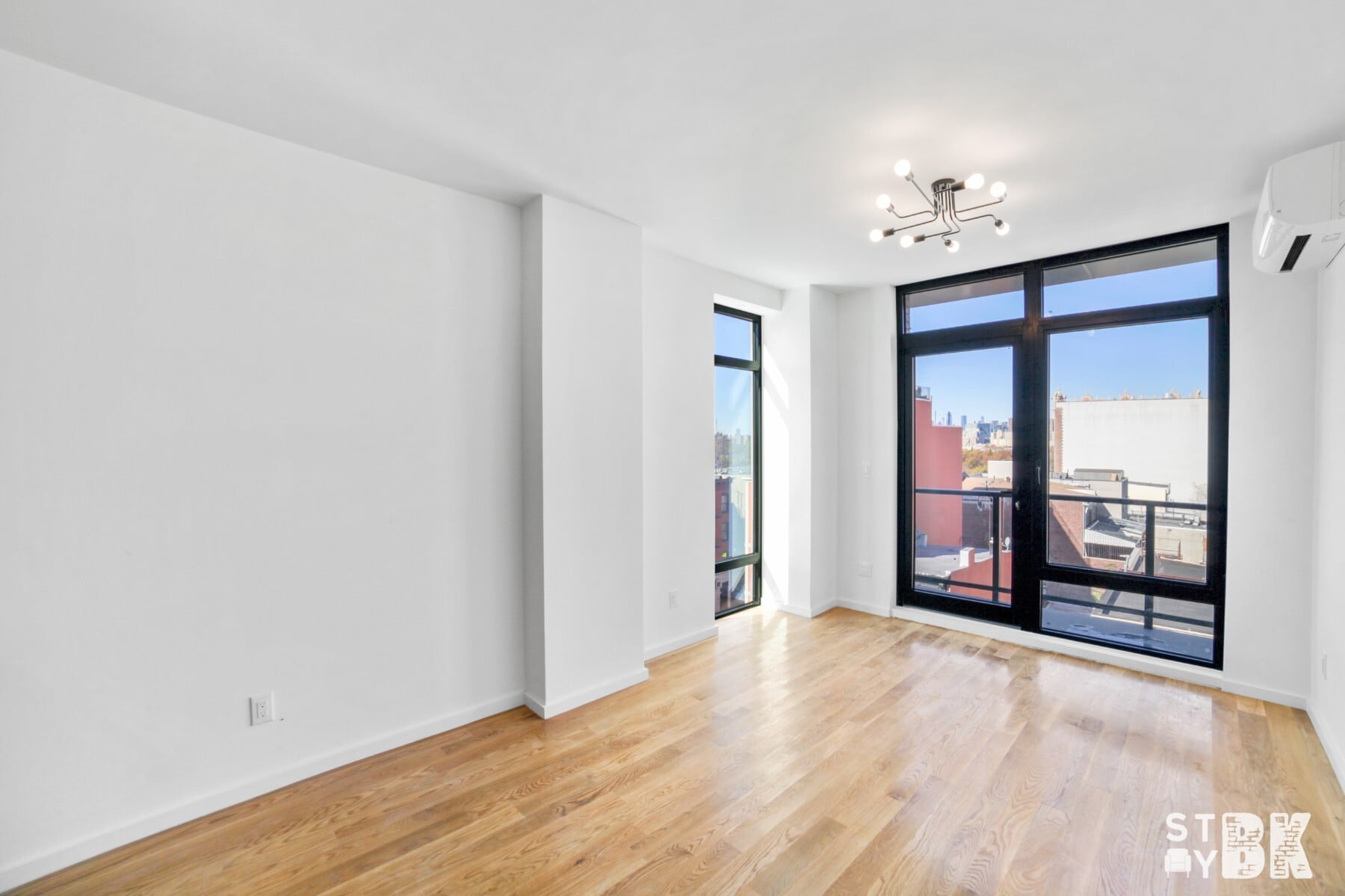 Building Photo - 610 Myrtle Ave