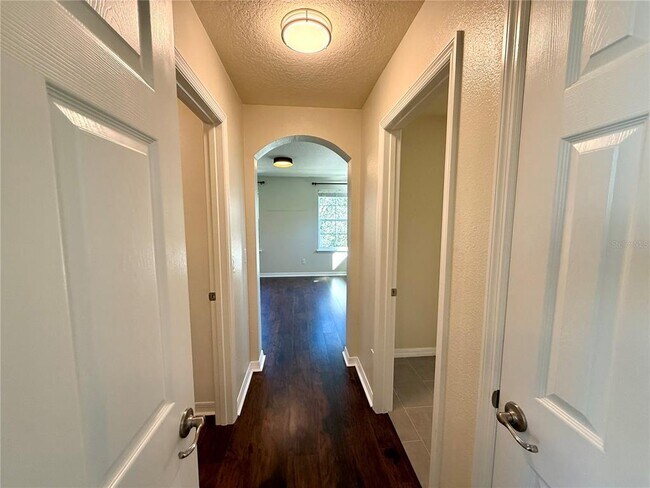 Building Photo - 6060 Roseate Spoonbill Dr