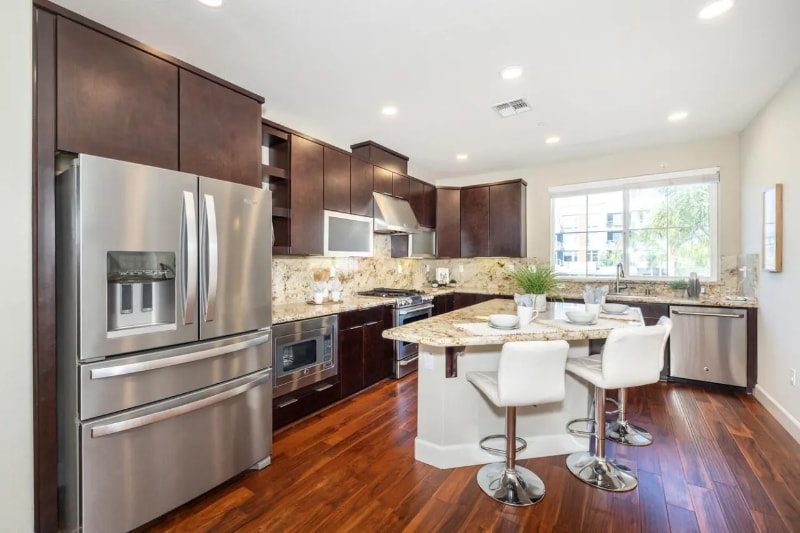 Building Photo - 827 Lotus Flower Loop