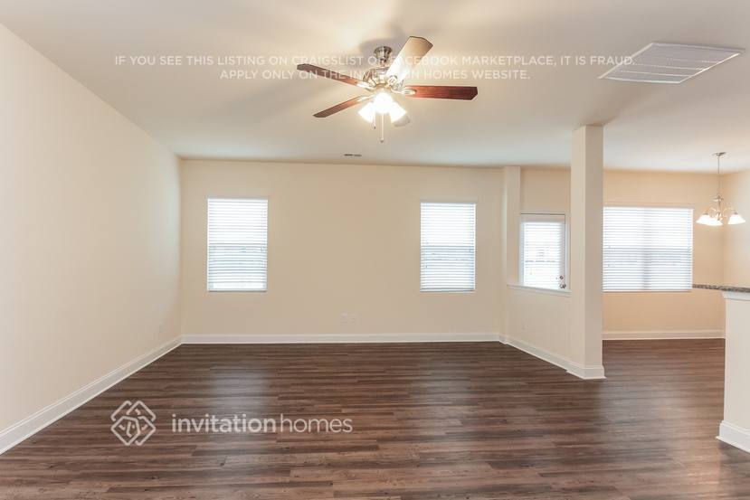 Building Photo - 107 Sassafras Rd