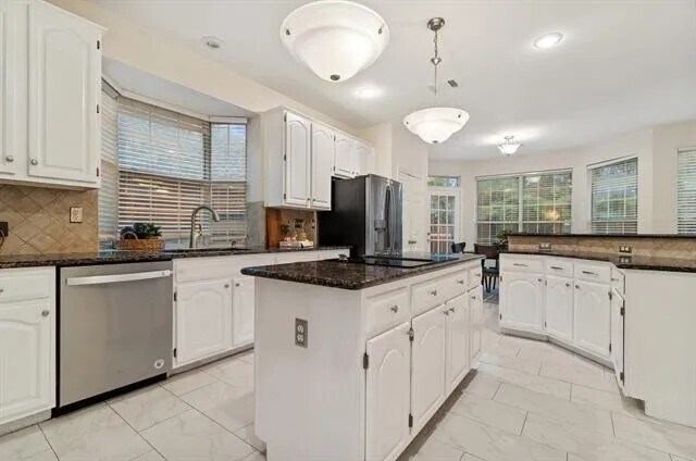 Building Photo - 2608 Beechcraft St