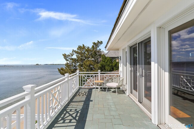 Building Photo - 34 Shorehaven Rd