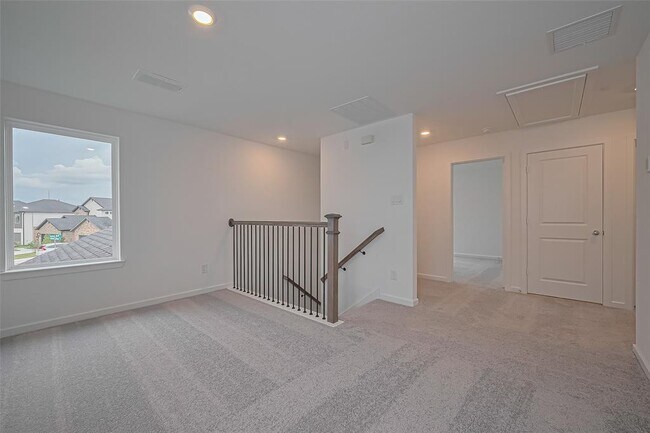 Building Photo - 22167 Paula Bluff Ln