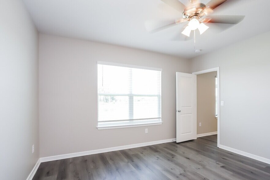 Building Photo - 913 Coastal Hammock Ave