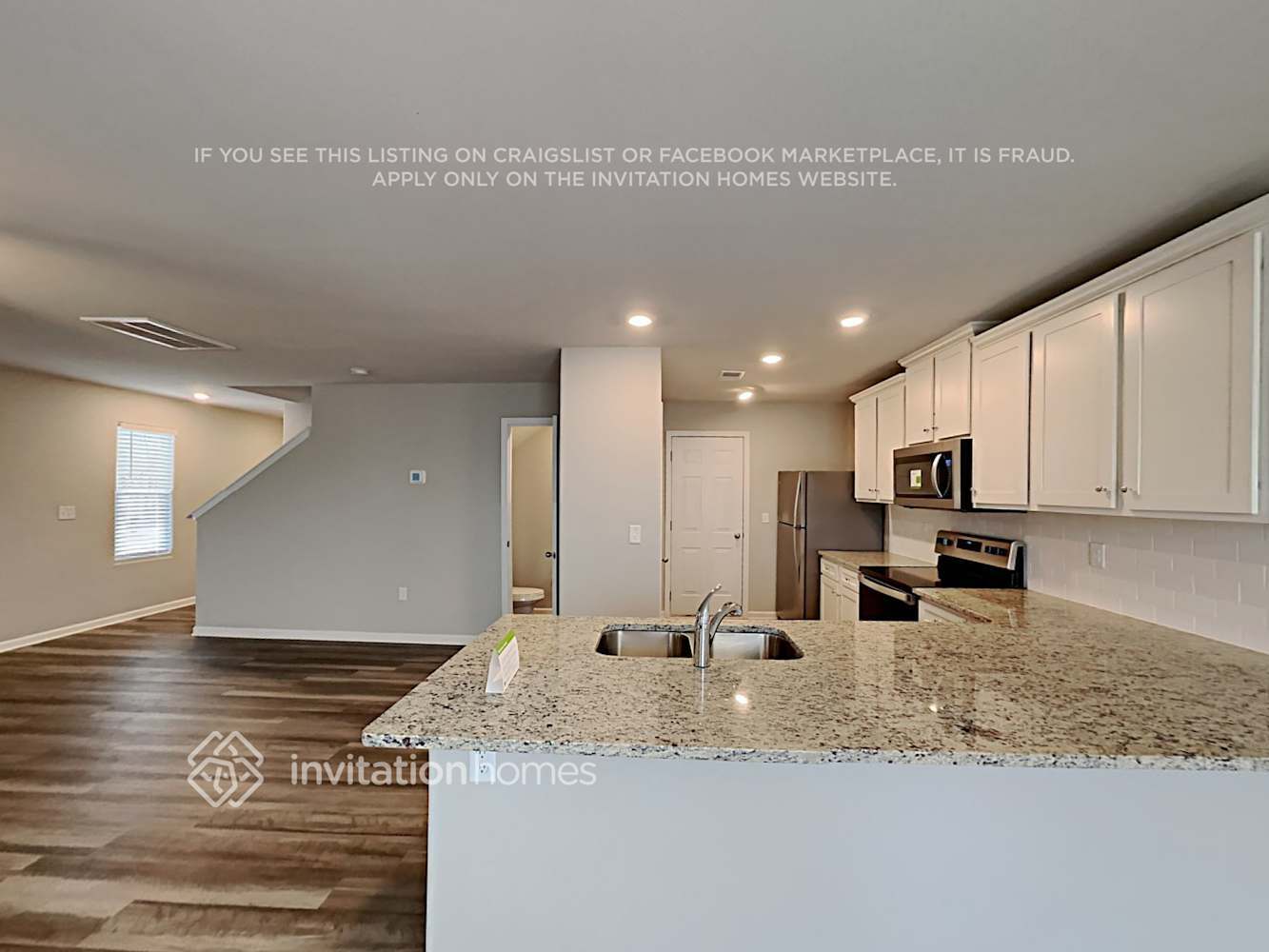 Building Photo - 595 Belcaro Dr