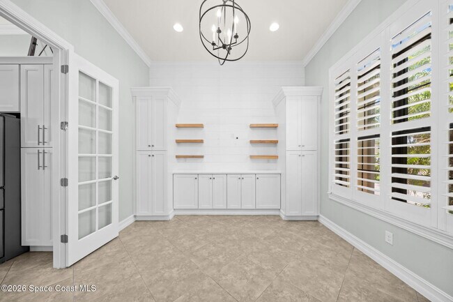 Building Photo - 3450 Brunot Cir